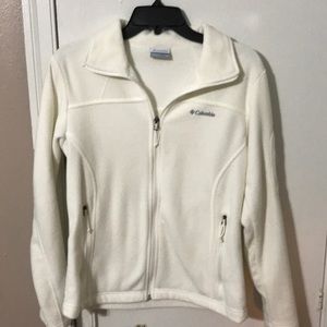 Like new white fleece Columbia jacket